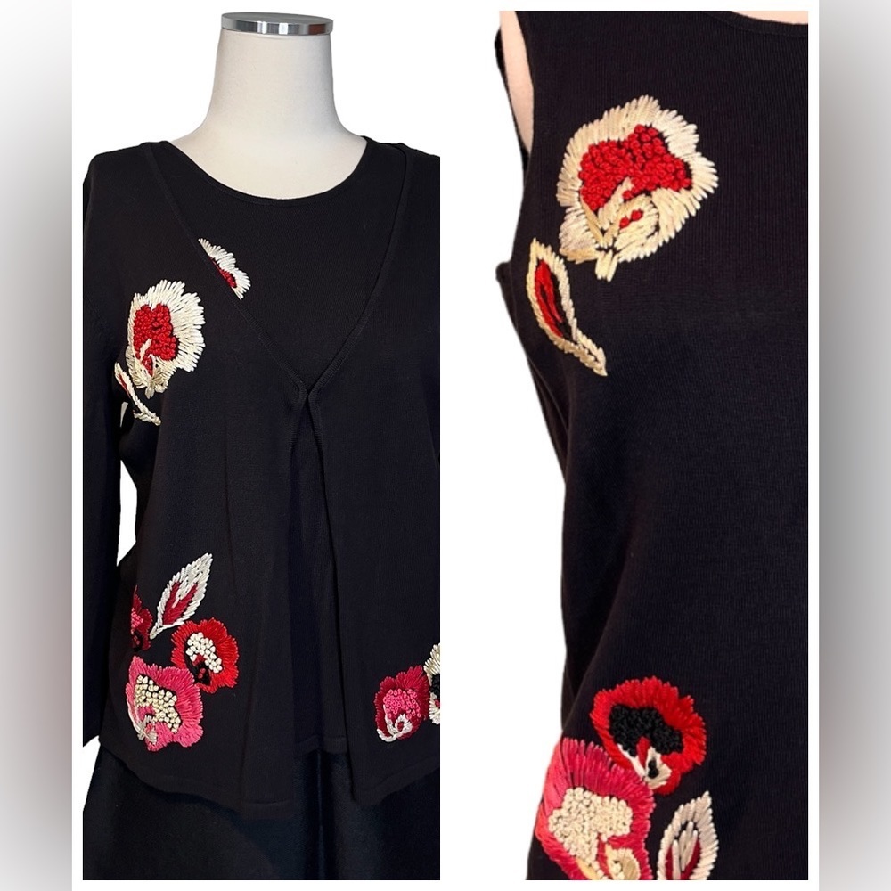 🌟EUC🌟2-Piece Nouveau Embroidered Floral Sweater Set Sz S/M